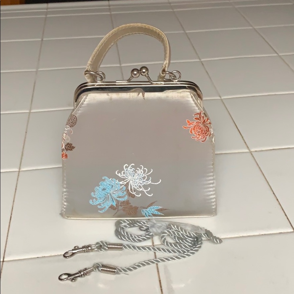 Vintage purse